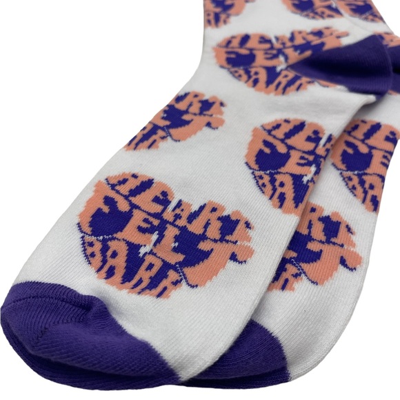 Heartfelt Bark Socks - Picture 3 of 3